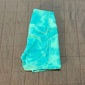 TYC GREEN TIE DYE HEART BOOTY SHORTS